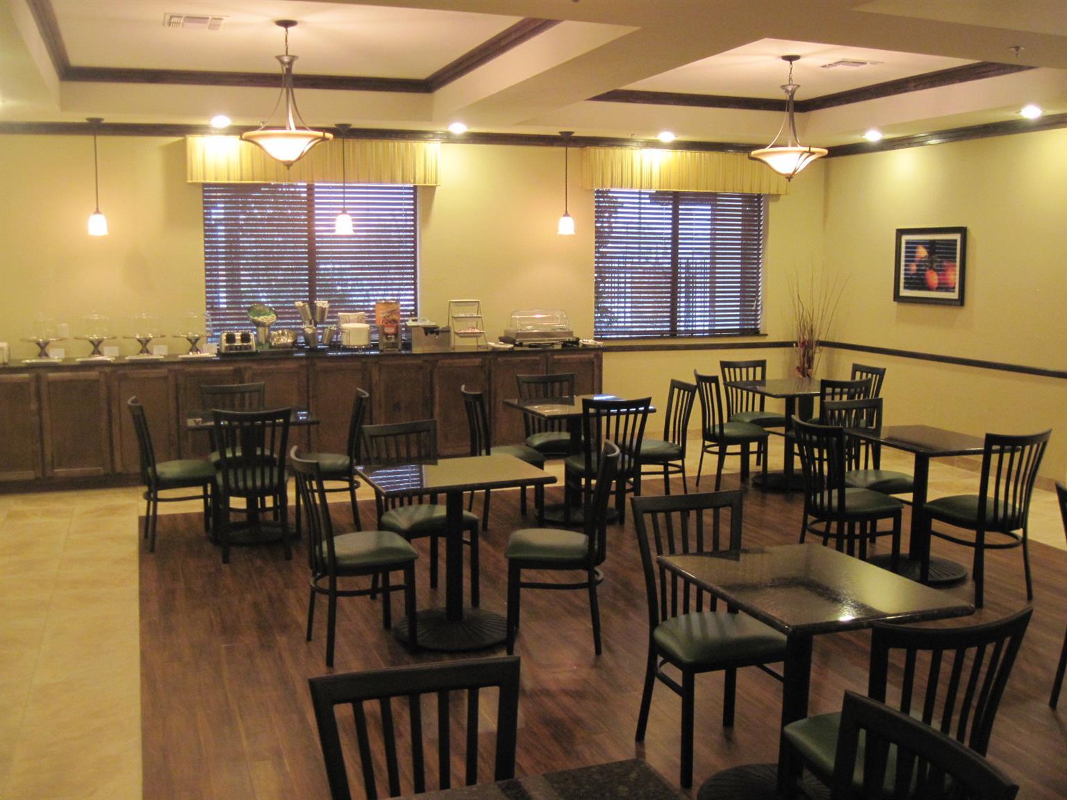Best Western Plus Emory at Lake Fork Inn&Suites Restaurant foto
